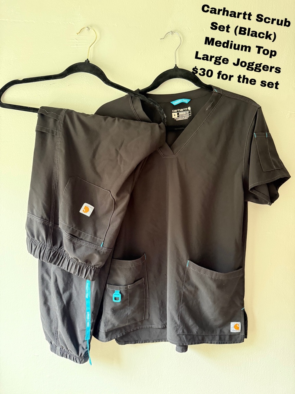 Carhartt Black Scrub Set - Top & Jogger Pants